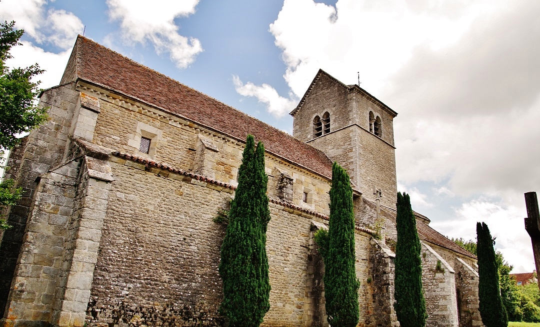  Saint  Gervais  sur Couches Bourgogne Tourisme en Couchois